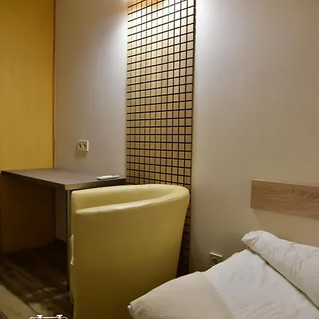 Alojamento de Acomodação e Pequeno-almoço Fenyves Ásotthalom